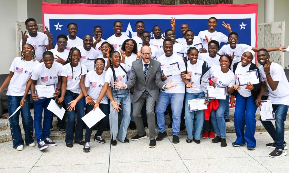 U.S. gives $2.92m scholarship to 33 Nigerian students to study in American varsities