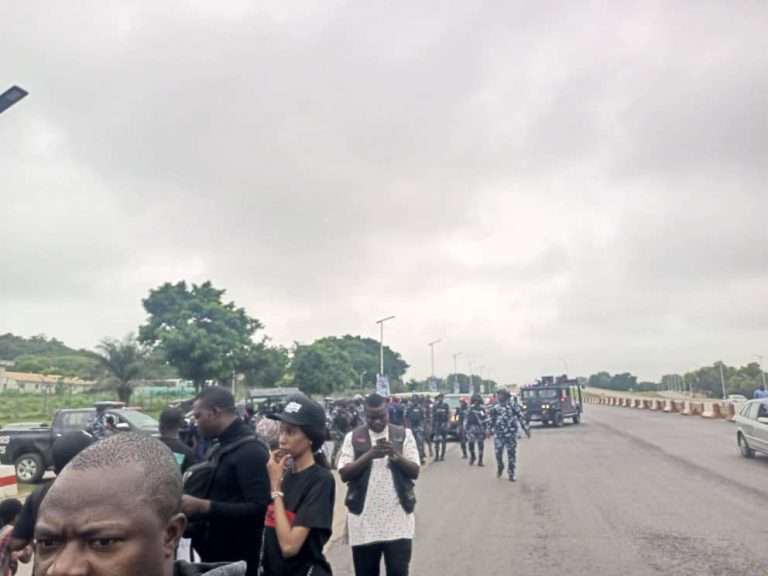 Protesters heckle minister at Eagles Square Abuja