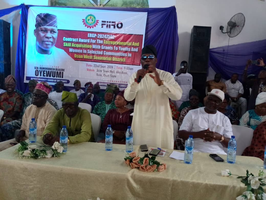 Senator Oyewumi empowers constituents