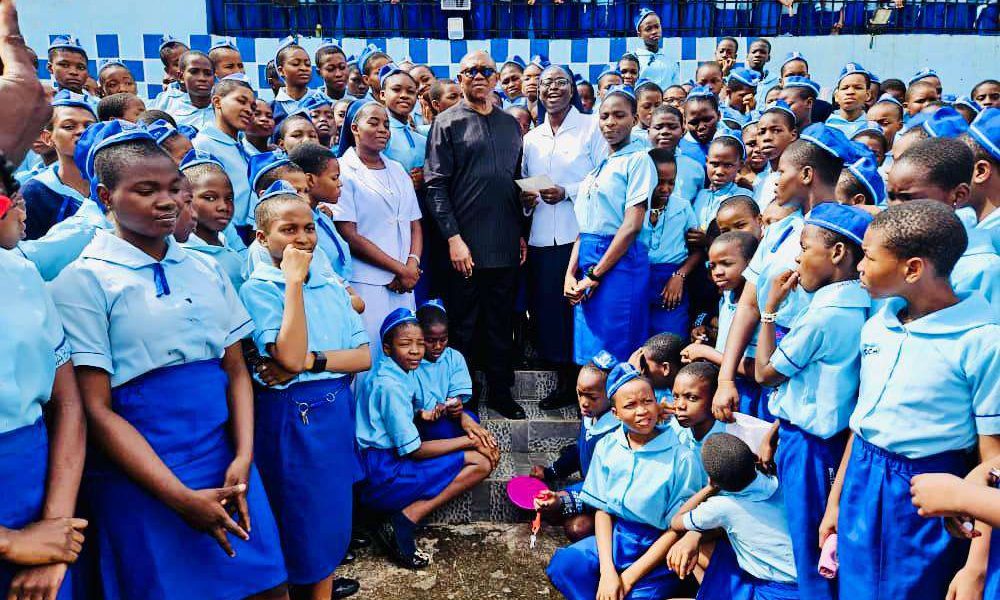 Peter Obi visits Holy Rosary Nsugbe, donates N120m to support its education outreach