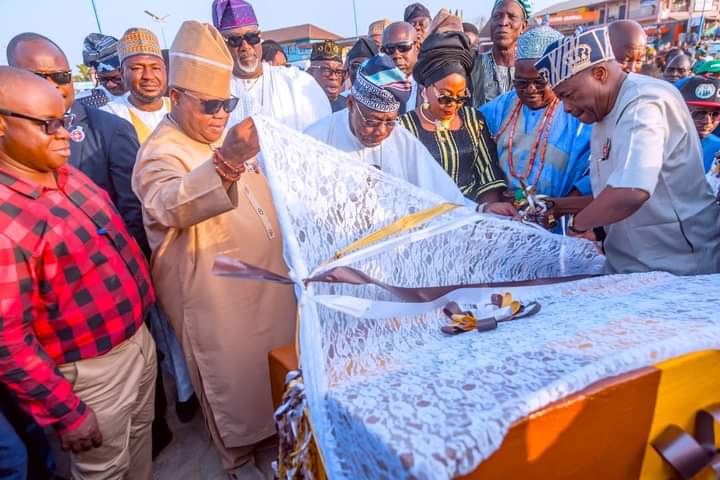 Adeleke's 2nd Anniversary: Obasanjo Inaugurates 2.7km Old Garage/Okefia/Lameco Road