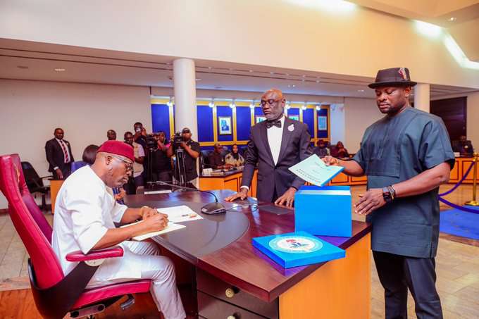 Gov Fubara signs Rivers N1.18trn 2025 budget