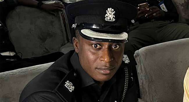 Police officer honoured for rejecting $200,000 bribe converts to Islam