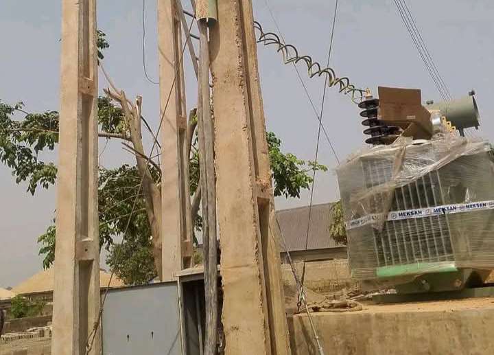 Olodo/Gaa Fulani Owode Ede Community rejoices as Osun CoS donates 500KVA transformer