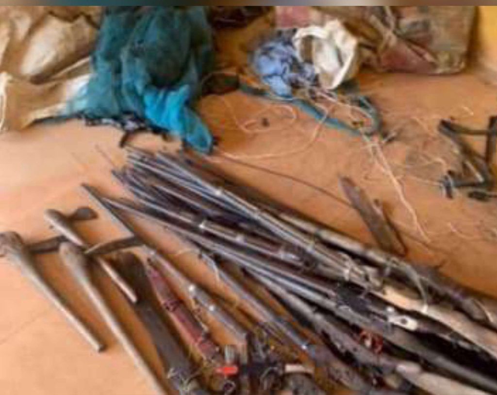 JUST IN: Innocent travelers killed over false alarm, set ablaze in Edo