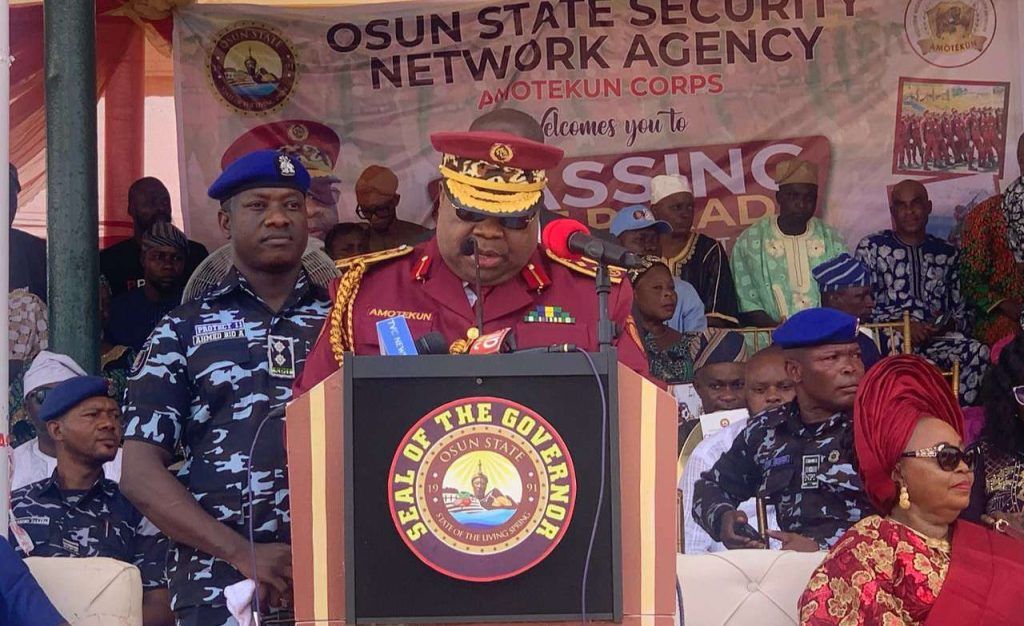 Adeleke urges police to unseal Amotekun to tackle banditry, kidnapping