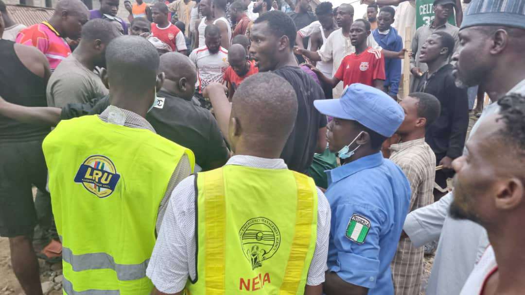 Building collapse in Lagos: Three rescued, others still trapped in Mushin