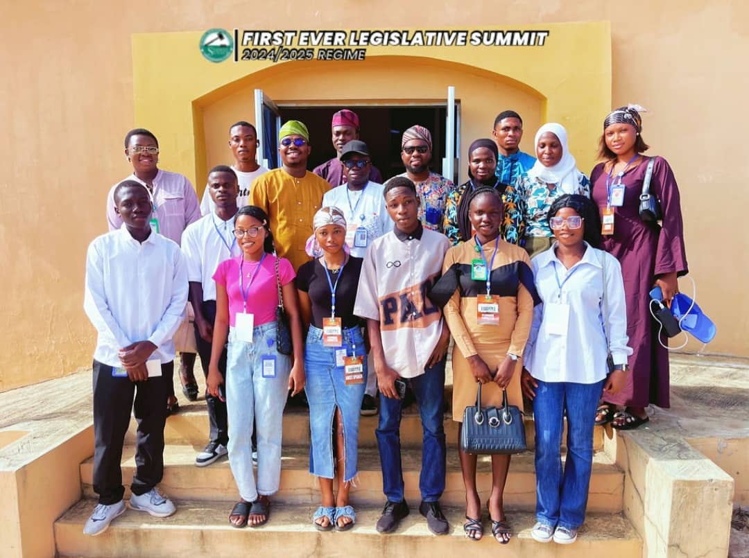 Osun Deputy Speaker, Akinyode, Tasks OSCO-HEALTH, Ilesa Students on Academic Excellence