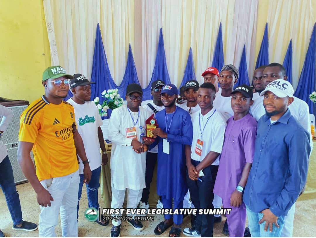 Osun Deputy Speaker, Akinyode, Tasks OSCO-HEALTH, Ilesa Students on Academic Excellence