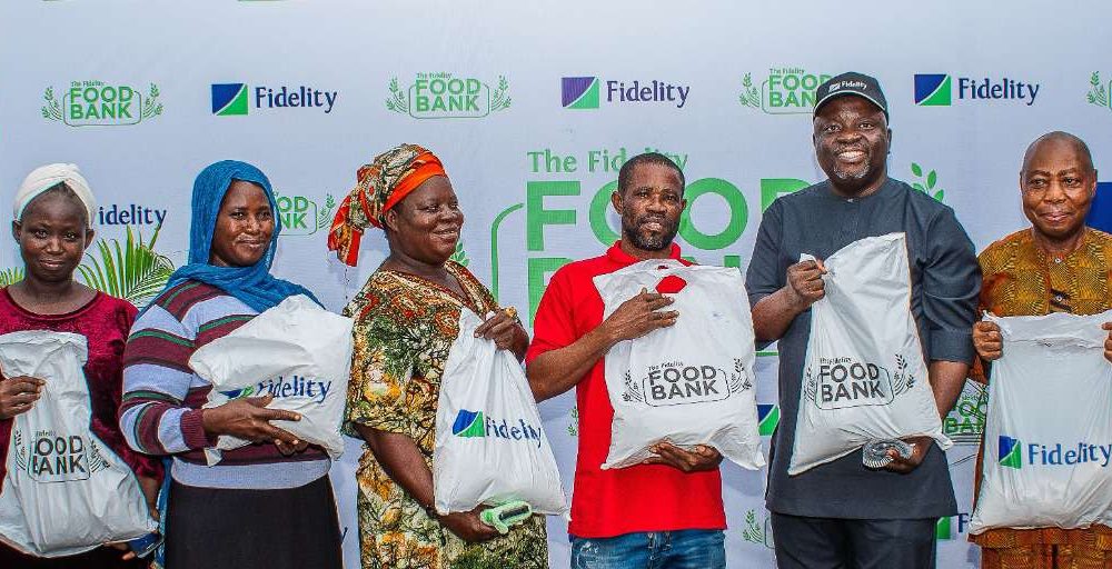 Fidelity Bank extends relief efforts to Eti-Osa community with Food Bank initiative