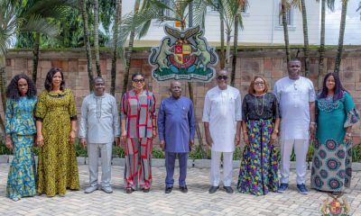 Otti pose for group photograph with members of RMAFC.