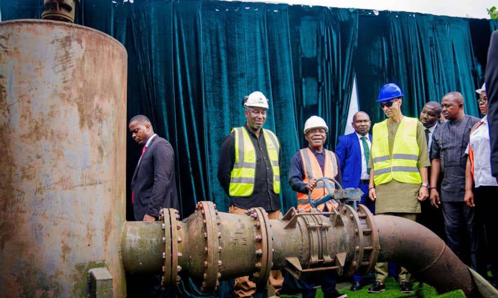 Dr. Alex Otti flags off Aba Regional Water scheme.