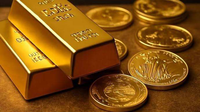 Gold, Bitcoin retreat as dollar gains strength; all eyes on Powell’s Jackson hole speech