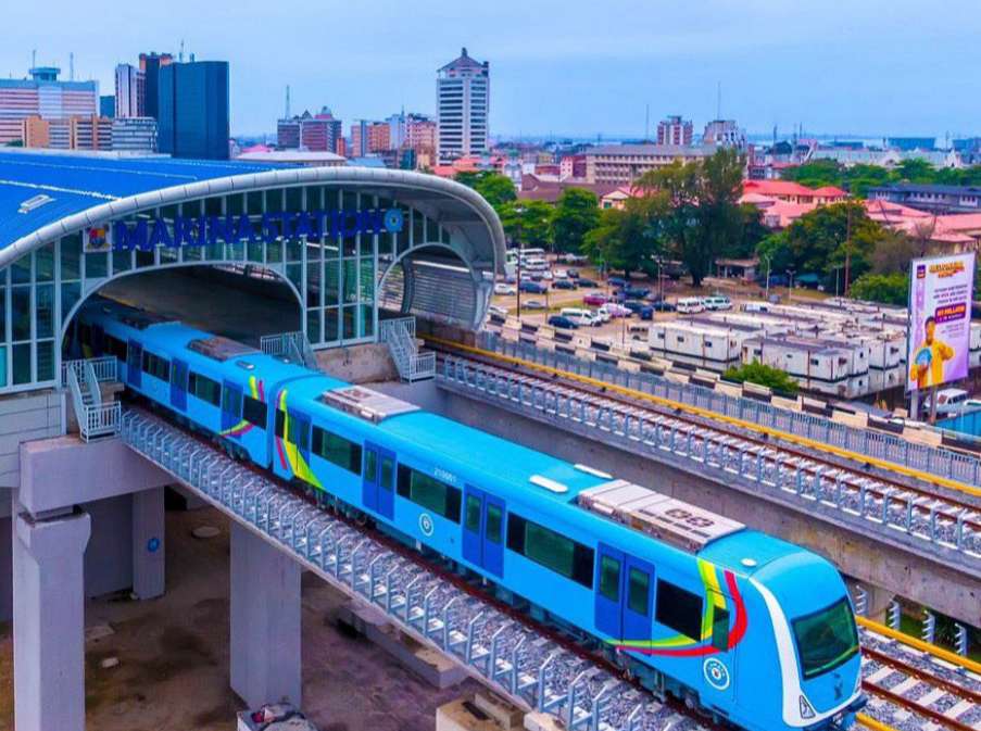 Lagos Blue Line hits 5m passengers in two years as Sanwo-Olu cuts fares by 50% for anniversary