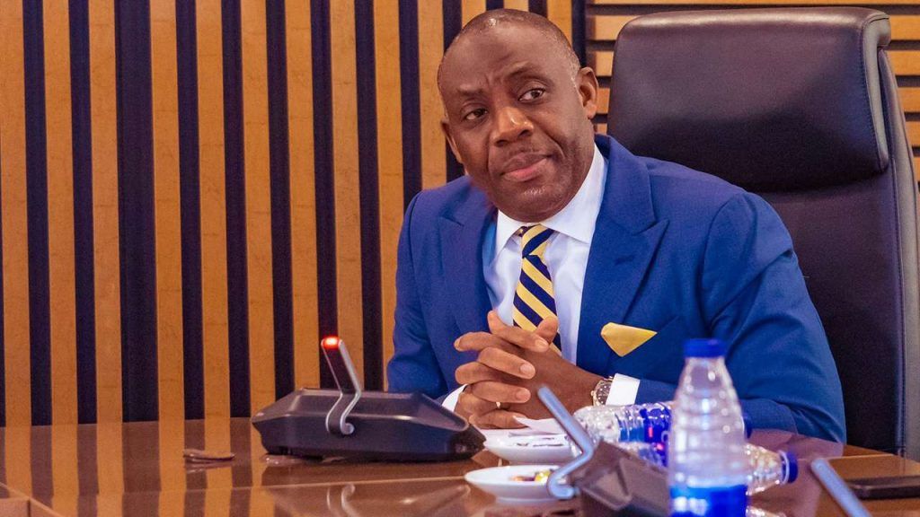 FG outlaws ‘Dr’ title for honorary degree recipients, warns of sanctions