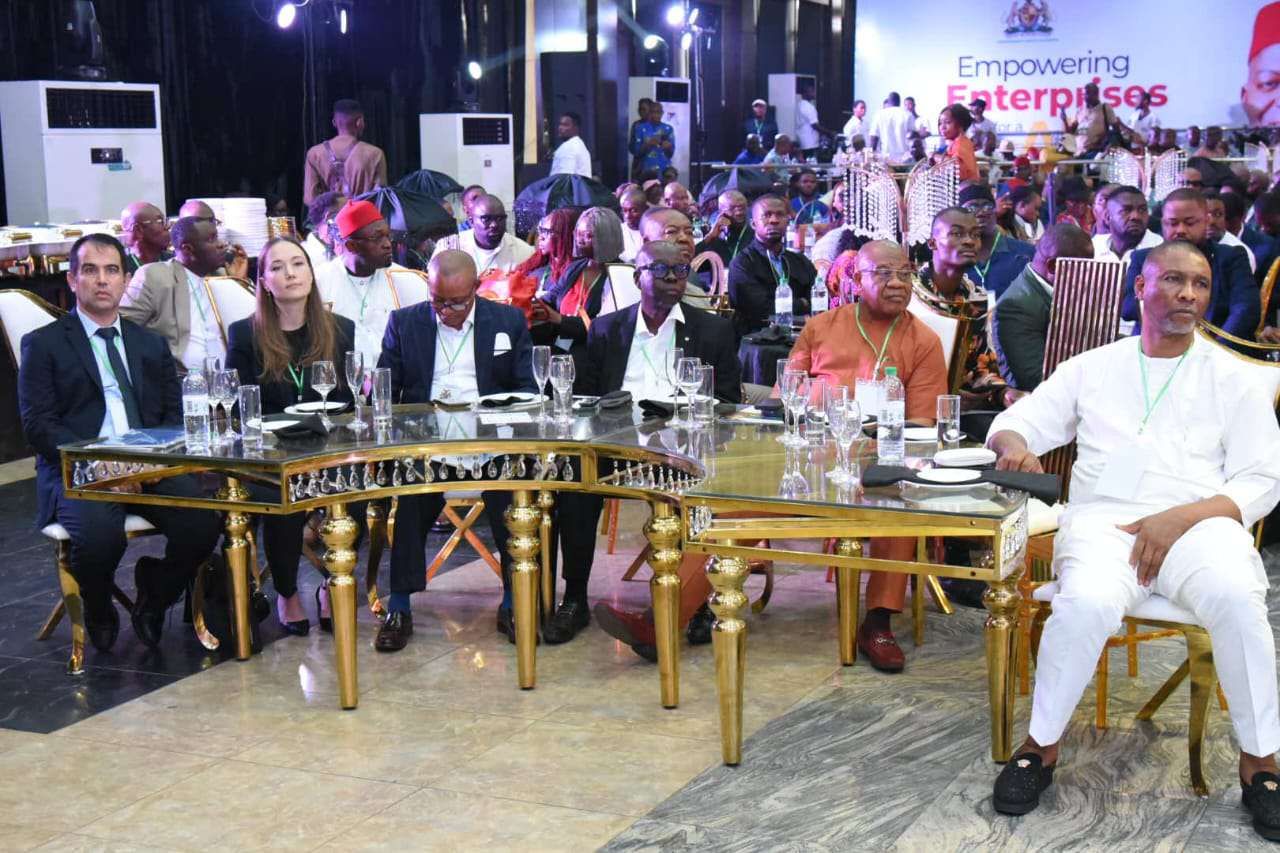 Otti Unveils Business Roundtable to Deepen Private Sector Partnership in Abia