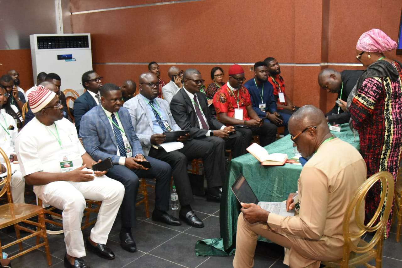 Otti Unveils Business Roundtable to Deepen Private Sector Partnership in Abia
