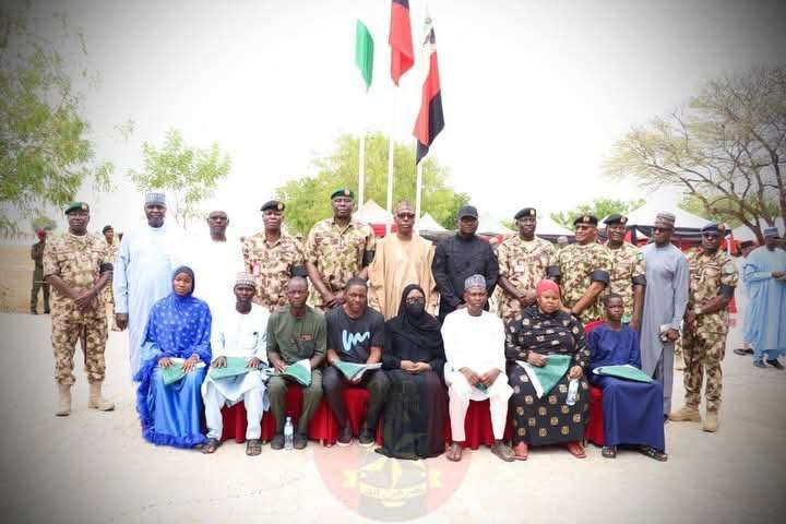 [PHOTOS] Late Gen Braimah, others buried with full military honours in Maiduguri