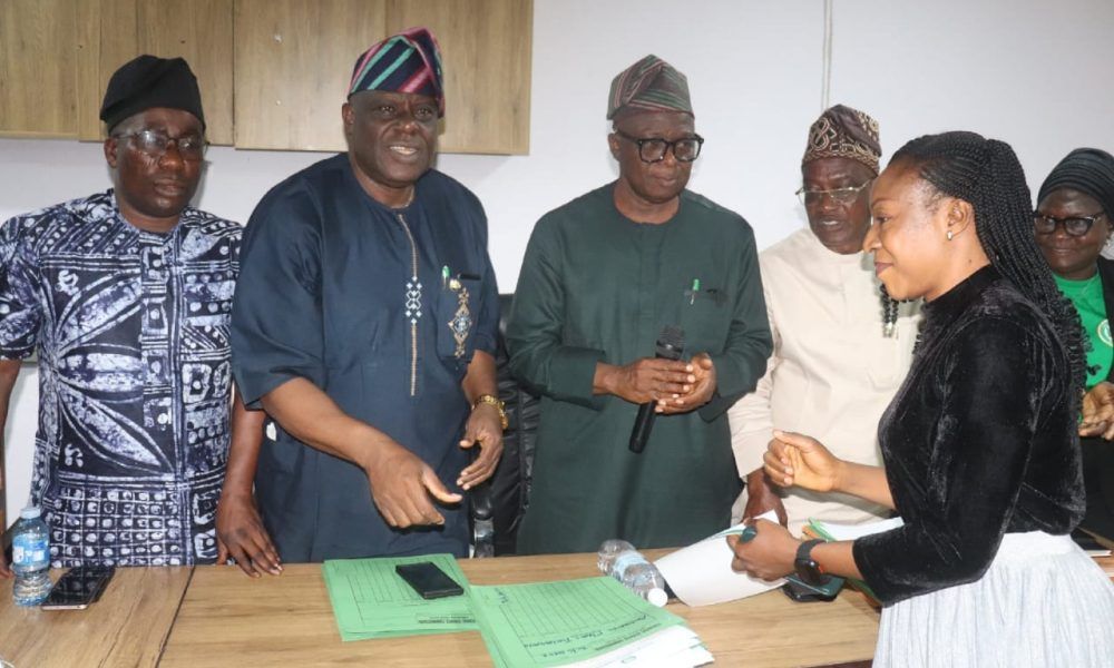 Ogun employs additional 1,000 teachers, commends educators for embracing digital innovation