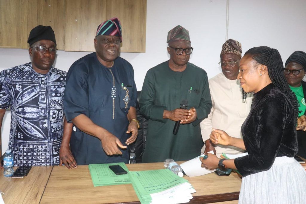 Ogun employs additional 1,000 teachers, commends educators for embracing digital innovation