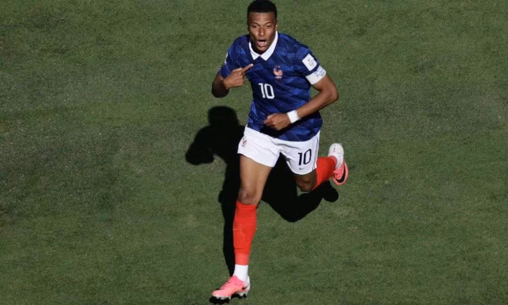 Mbappé, Haaland Shine as Mexico's Dream Lives On in Thrilling World Cup Knockout Battles