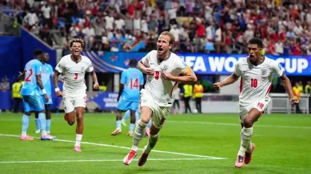 Kane’s double seals England comeback as Belgium, USA March into World Cup Round of 16